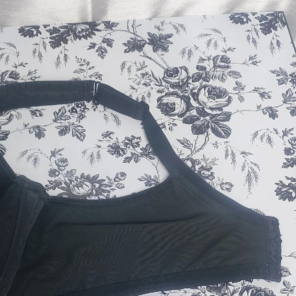 Cacique Black Bra‎ with Pink Floral Design
